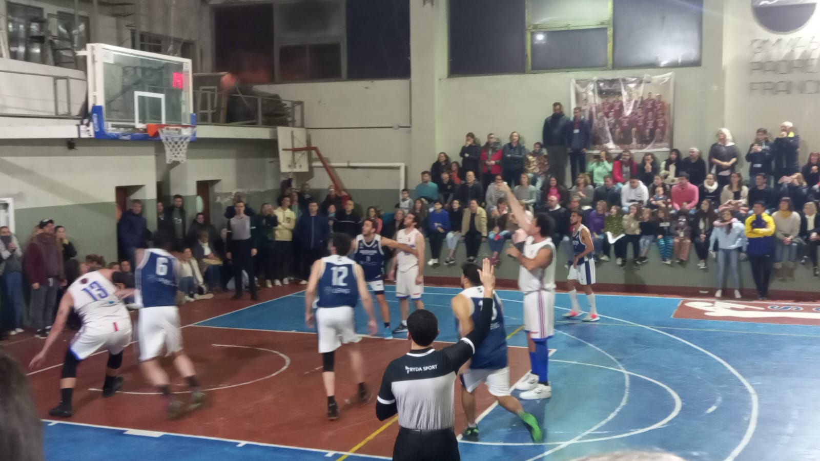 basquet100723