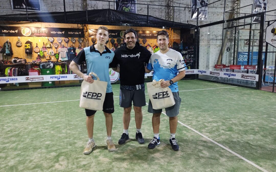 Juan Pablo González y Maximiliano González campeones del torneo provincial de 3ra Categoría de padel.