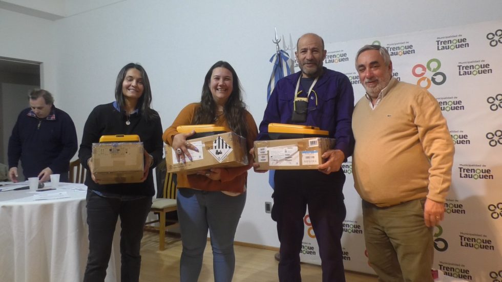 EL INTENDENTE EN LA ENTREGA DE CARDIODESFIBRILADORES: “ÉSTE ES UN TRABAJO COMUNITARIO, DE LARGO PLAZO, Y VAMOS A SEGUIR EQUIPANDO INSTITUCIONES”