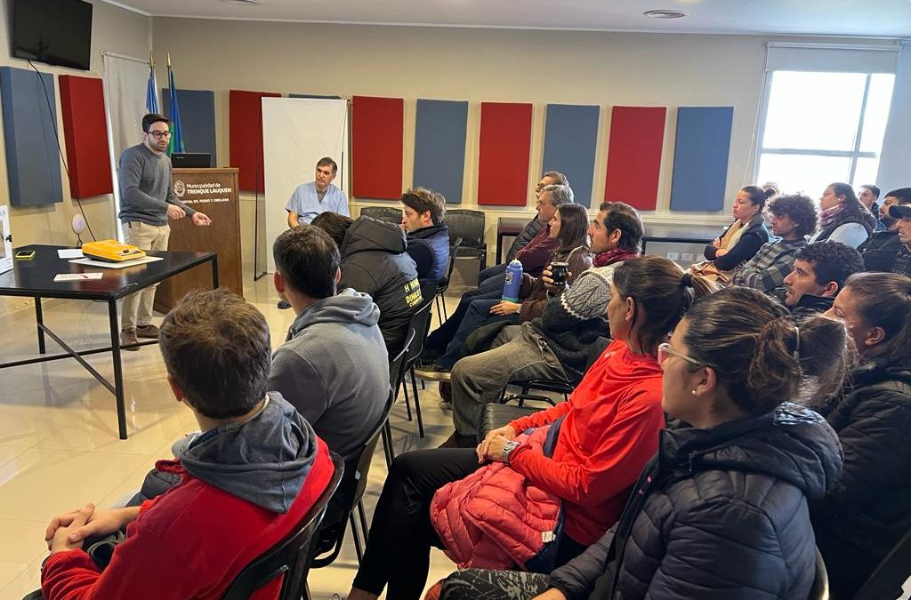 EL MUNICIPIO ENTREGARÁ MAÑANA CARDIODESFIBRILADORES EXTERNOS AUTOMÁTICOS A CLUBES E INSTITUCIONES DEL DISTRITO