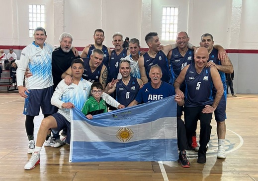 Mundial de Maxibasquetbol – Argentina invicta en su Grupo con participacion local
