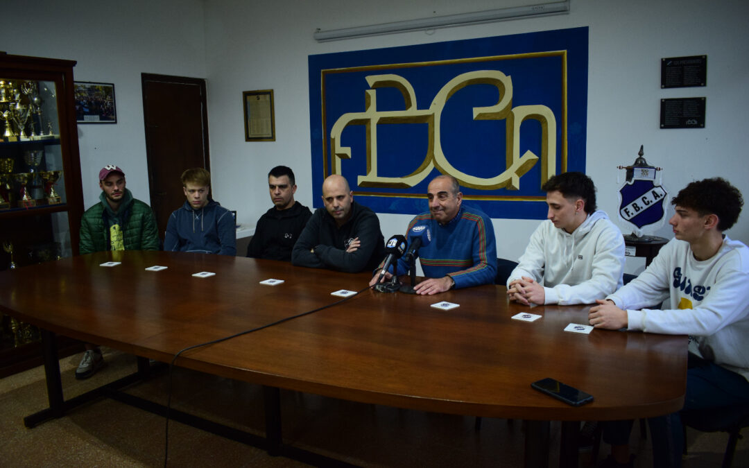 FBC Argentino presento su plantel para el Prefederal de Basquet