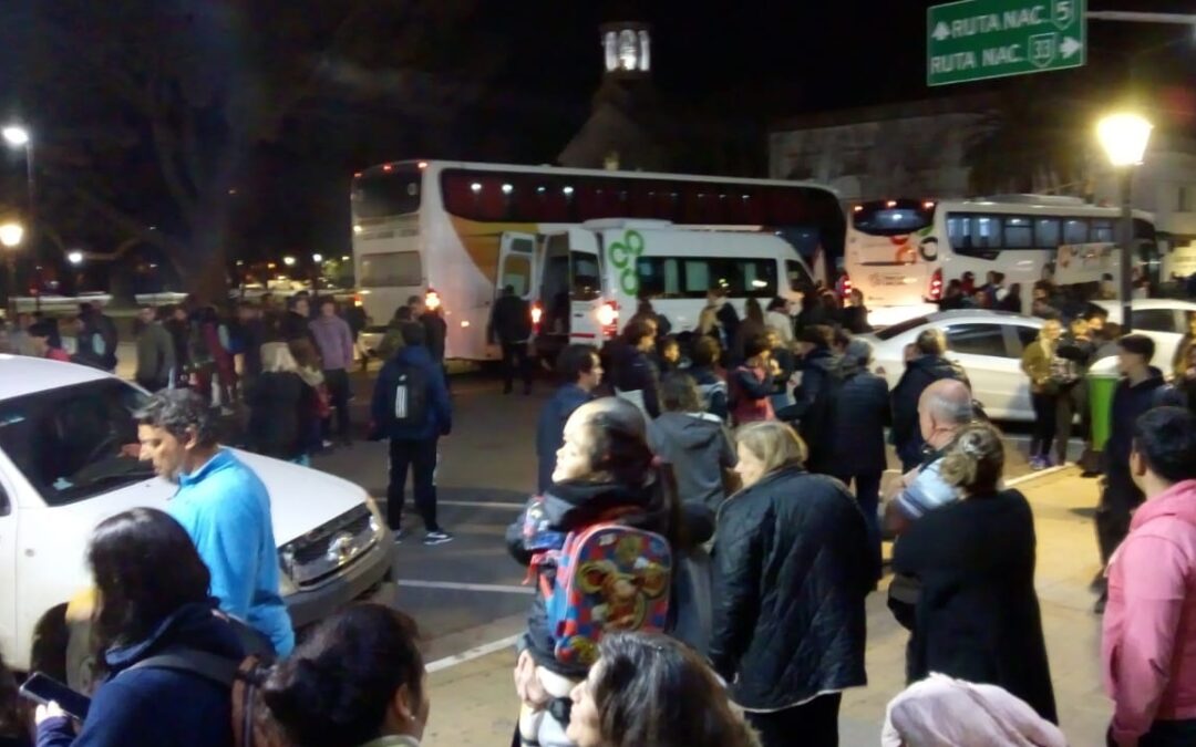 A COMPETIR, A COMPARTIR, A DISFRUTAR: LA DELEGACIÓN DE TRENQUE LAUQUEN PARTIÓ RUMBO A MAR DEL PLATA PARA PARTICIPAR EN LA FINAL PROVINCIAL DE LOS JUEGOS BONAERENSES