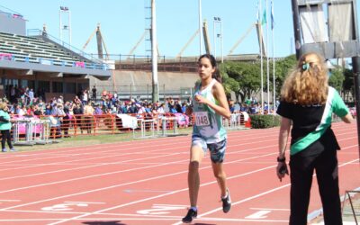 Juegos Evita – Brisa Morena Flores es finalista en salto en alto y 800 metros