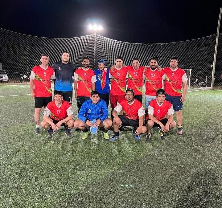 Futbol 8 en «La Scaloneta», Torneo Agro-Campo. El Cominado finalizo 1° en la fase regular