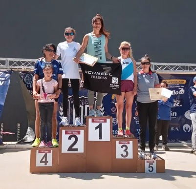 Las trenquelauquenses (Velazquez, Araneo, Reyes) arriba en los 10K de Atletico Villegas