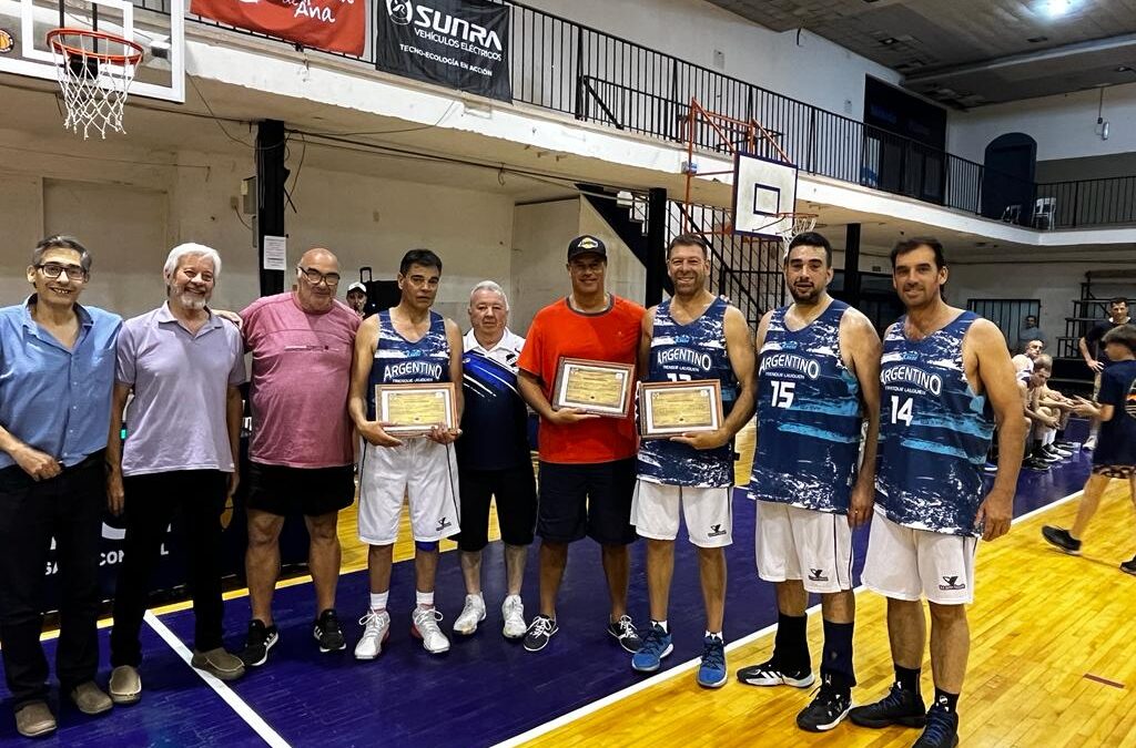 RECONOCIMIENTO ABTL en ENCUENTRO MAXIBASQUET del FBCA.