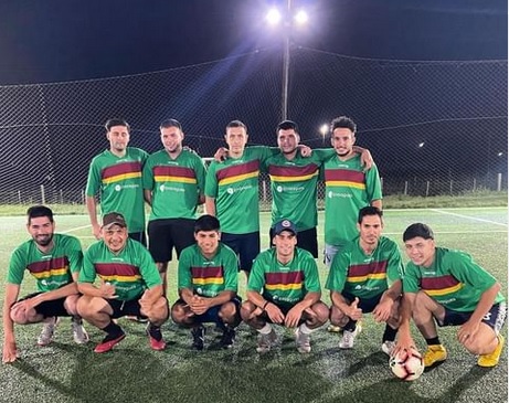 Torneo de Futbol 8 en «La Scaloneta» – Se jugo la 4° fecha y volvieron a ganar los punteros