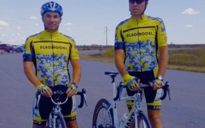 Ciclismo: Javier y Alejandro Lobosco debieron abandonar en la Vuelta master en San Juan