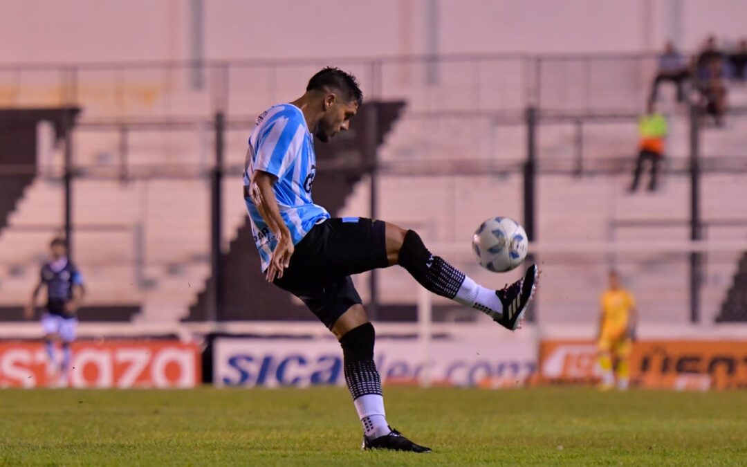 Primera Nacional – Empataron All Boys (con trenquelauquense Alexis Vega) y Racing de Cordoba (con berutense Fernando Gonzalez)