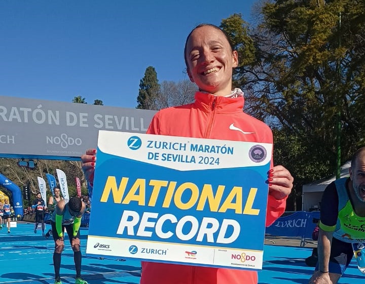 Atletismo: Florencia Borelli clasificó a París 2024 en Maratón, con nuevo récord argentino y sudamericano de la distancia.
