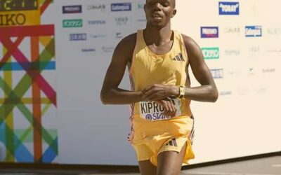 Atletismo: Benson Kipruto, de Kenia, gano el Maraton de Tokio con record de circuito, supero la marca de Kipchoge que fue decimo