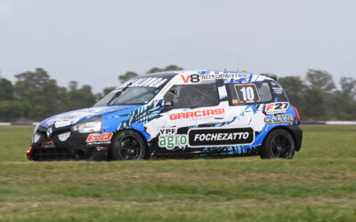 Turismo Pista: Tomas Pugnaloni con el Renault Clio se quedo con el triunfo en la final clase 3