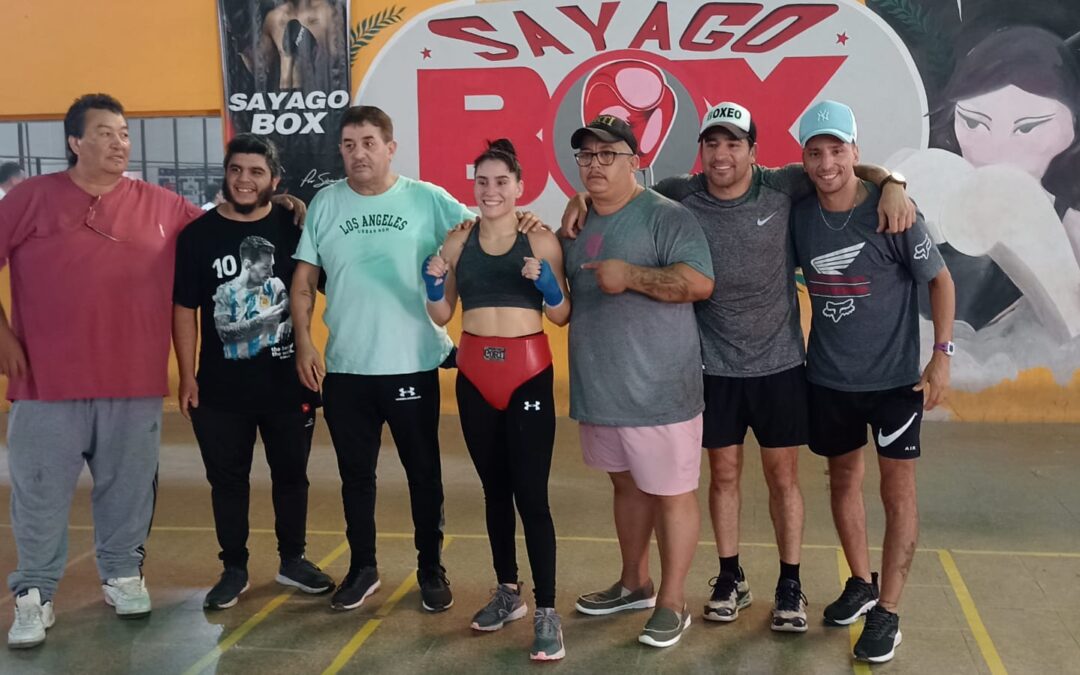 Una campeona argentina de boxeo entrenó en el gimnasio de Sayago Box