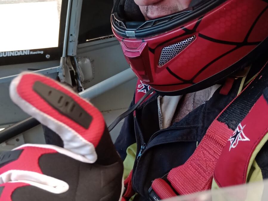 Procar 4000: El equipo de Fernando Laiglecia organiza una pollada para afrontar arreglos de la chevy dañada el domingo