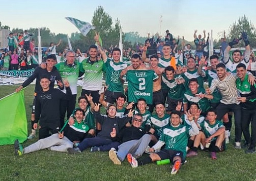 Con dos goles del trenquelauquense Fermín Guzmán, Empleados de Comercio gano el clasico de Guamini