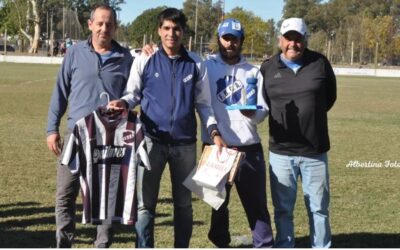 Reconocimiento a Nicolas Ibañez por su trayectoria en el club Argentino