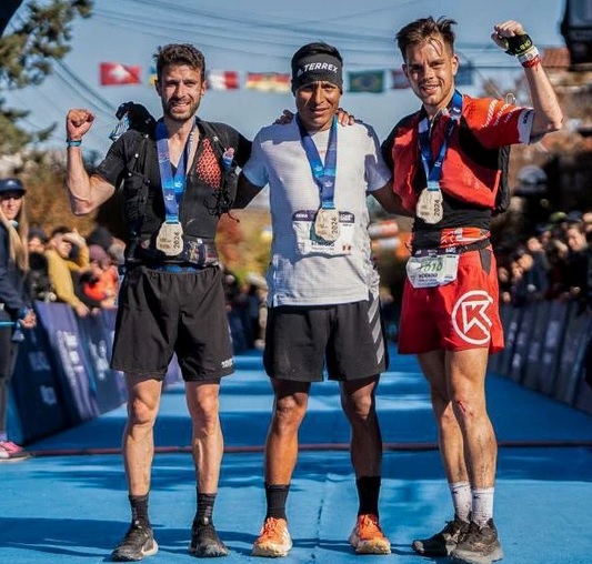 Patricio Gonzalez 2° en los 80K en el Valhöll Argentina. Andrea Changazzo 5° en los 22K