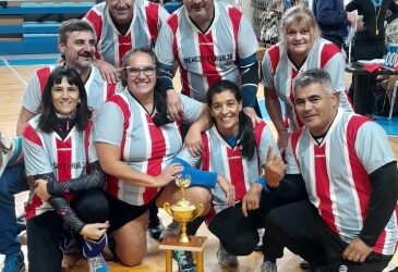 LIGA REGIONAL DE NEWCOM: DEFENSORES DEL ESTE PEHUAJÓ, EN +60, VALHALLA, EN +50 Y CÍRCULO POLICIAL PEHUAJÓ, EN +40 SON LOS CAMPEONES DEL TORNEO APERTURA