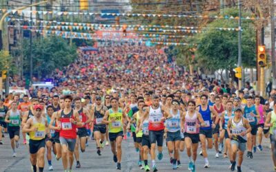 Atletismo: Enzo Fernández y Sofia Gómez ganaron la edición 35 de la prueba Día del Vidriero en Berazategui