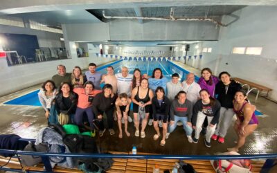 Natación: El intendente Francisco Recoulat acompaño la clínica para personas con discapacidad