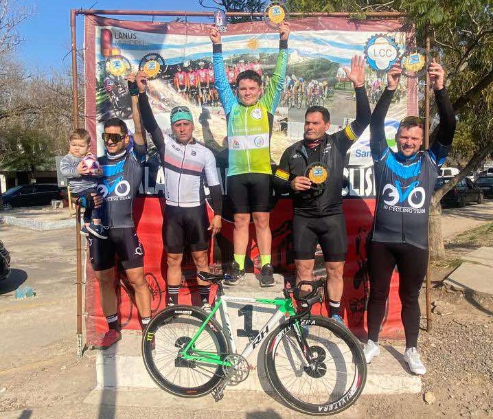 Fermín Paladino gano en Lanus