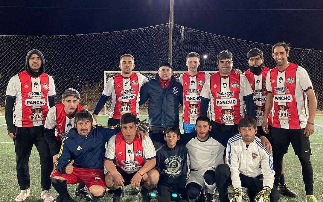 Torneo de Futbol 8 en «La Scaloneta» – La Zona A tiene tres punteros