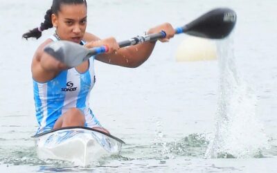 Pampeana Paulina Barreiro compite en el Mundial juvenil y categoría sub 23 en Plovdiv, Bulgaria. Es semifinalista en K1 500 metros