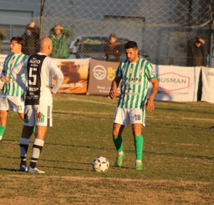 Juan Mercier debuto en Union de Bonifacio ante Jorge Newbery de Salliquelo del Trenquelauquense Sergio Aranda