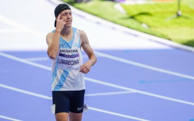 Atletismo: El suipachense Elian Larregina gano su serie del repechaje y accedió a la semifinales de los 400 metros llanos en París 2024