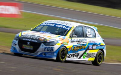 T. Nacional: Martínez, Cano y Antolín, este con la mas rapida, ganadores de las series de la Clase 2