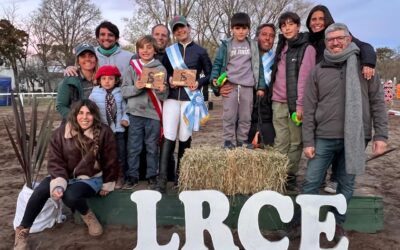 Gran Campeonato de Saltos Hípicos en el Club de Equitación de Coronel Pringles. Estuvieron presentes los Integrantes del Club Barrio Alegre