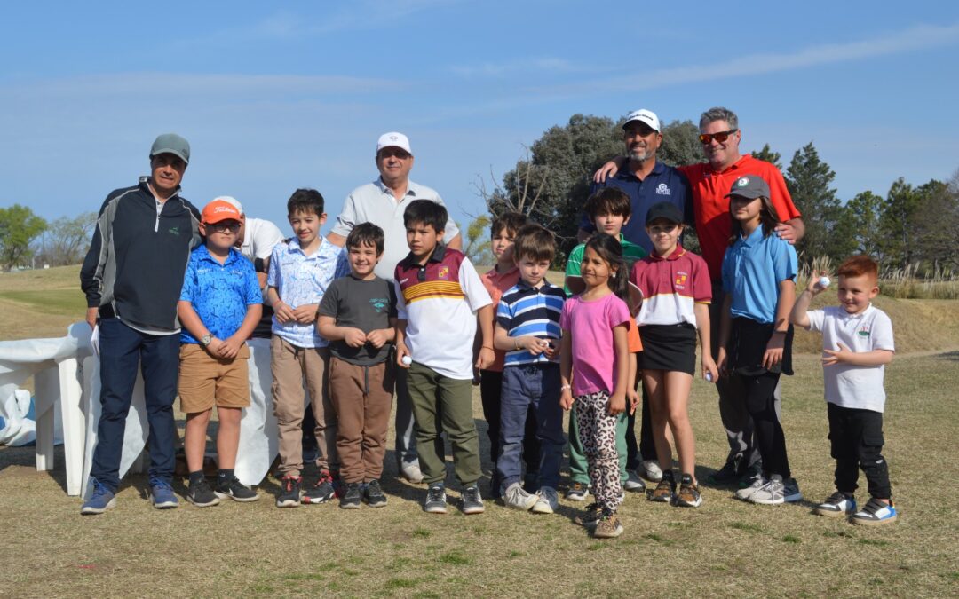 Ayer culminó con éxito el torneo de Menores de FENOBA con la participación de casi 50 chicos de una amplia zona en Trenque Lauquen. Pedrito Moralejo fue ganador en la categoría Eagle