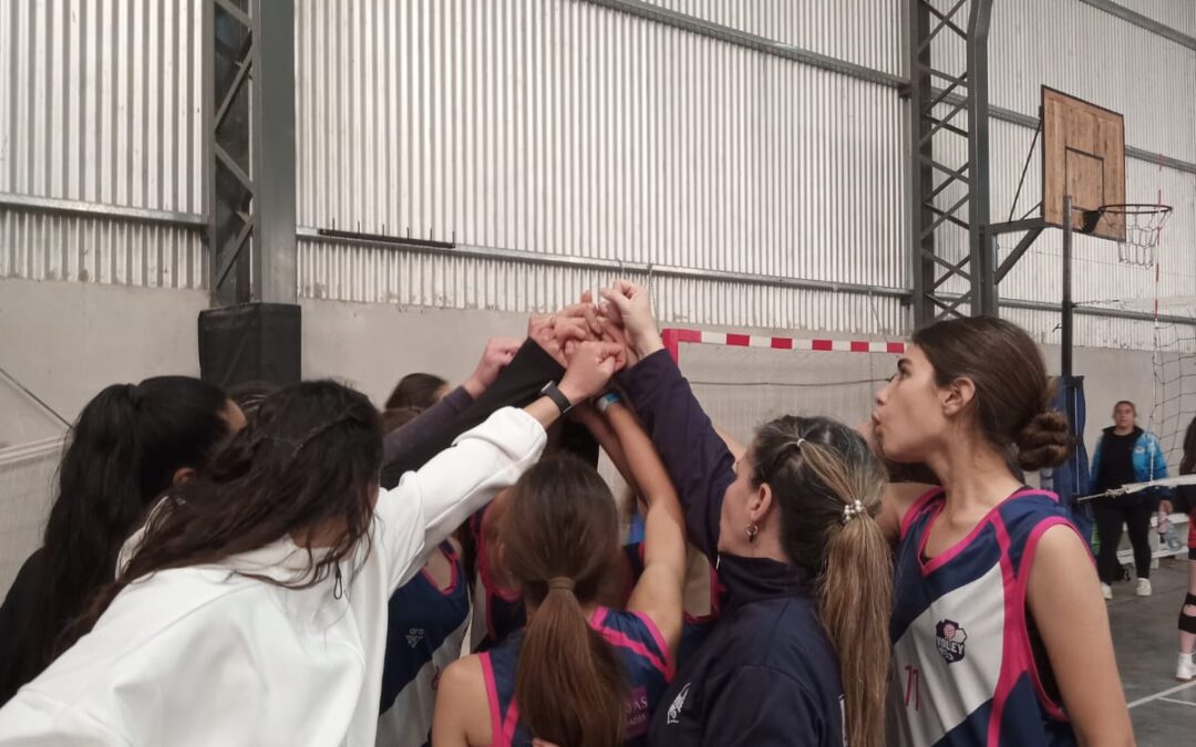 Open Neco de vóley – Muy buena participacion de los equipos Trenquelauquenses