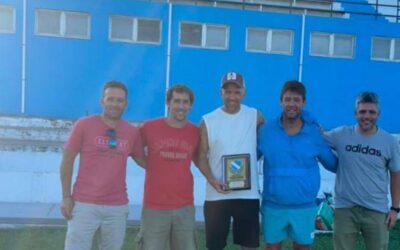 Subcomisión de Fútbol de Barrio Alegre le hizo un reconocimiento a Nilo Carretero