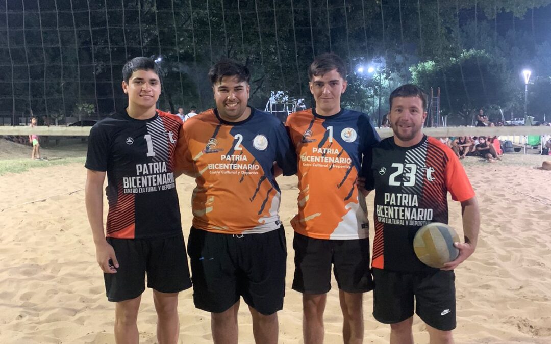 OLIMPÍADAS DE VERANO 2025: SE ESTÁ DISPUTANDO EL TORNEO DE BEACH VÓLEY MASCULINO E INSCRIBEN PARA EL HANDBALL BEACH