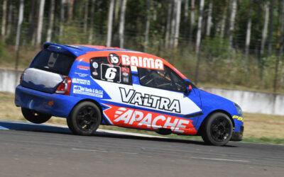 Turismo Pista: Jorge Possiel, por poco supero a Matías Canapino en la primera clasifica de la clase 3. Emanuel Alaux fue 12 y Felipe Rey 18