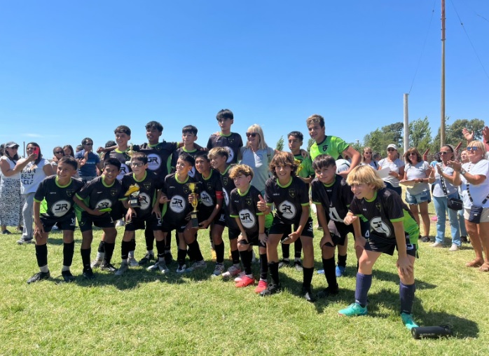 Mundialito Treviño en Bolivar: Se consagró Campeón de la Copa de Oro Team Sport de Trenque Lauquen