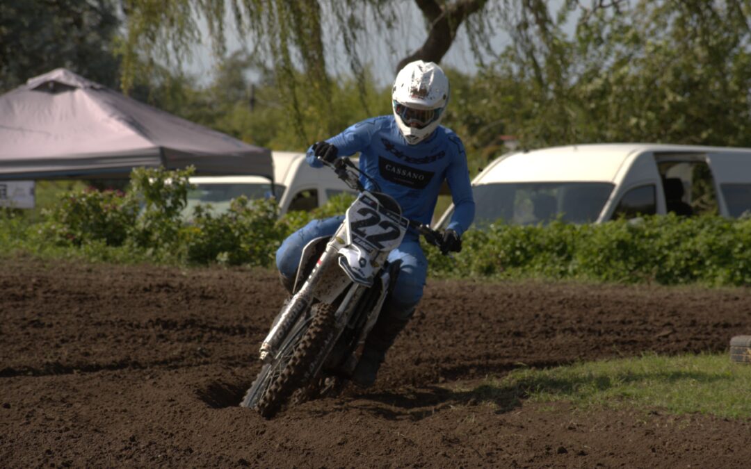 Motocross: Se puso en marcha el certamen 5 y 33, se corrió en el Laguna Roja, todos los podios