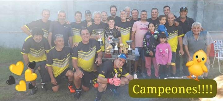 Torneo de Fútbol 10 Super Senior en Monumental – Canarios Campeon