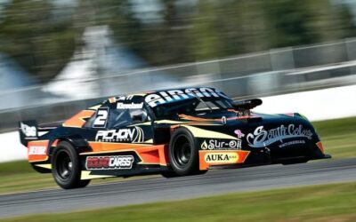 Turismo 4000 Argentino: El piloto Ricardo Vasco Zubia finalizo segundo en su serie en La Plata