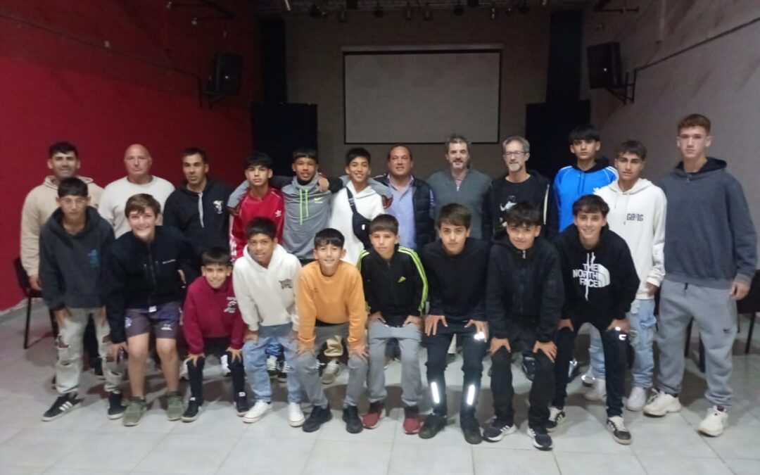 LA VIDA DE DIEGO MARADONA: SE PRESENTARON “CAM1LO” Y “EL DOCUMENTAL DEL 10” EN LA CASA DE LA HISTORIA Y LA CULTURA