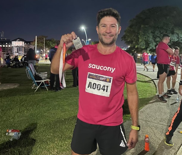 Saucony Sunset Run 2025 – Participo trenquelauquense Walter Ledesma en los 8K
