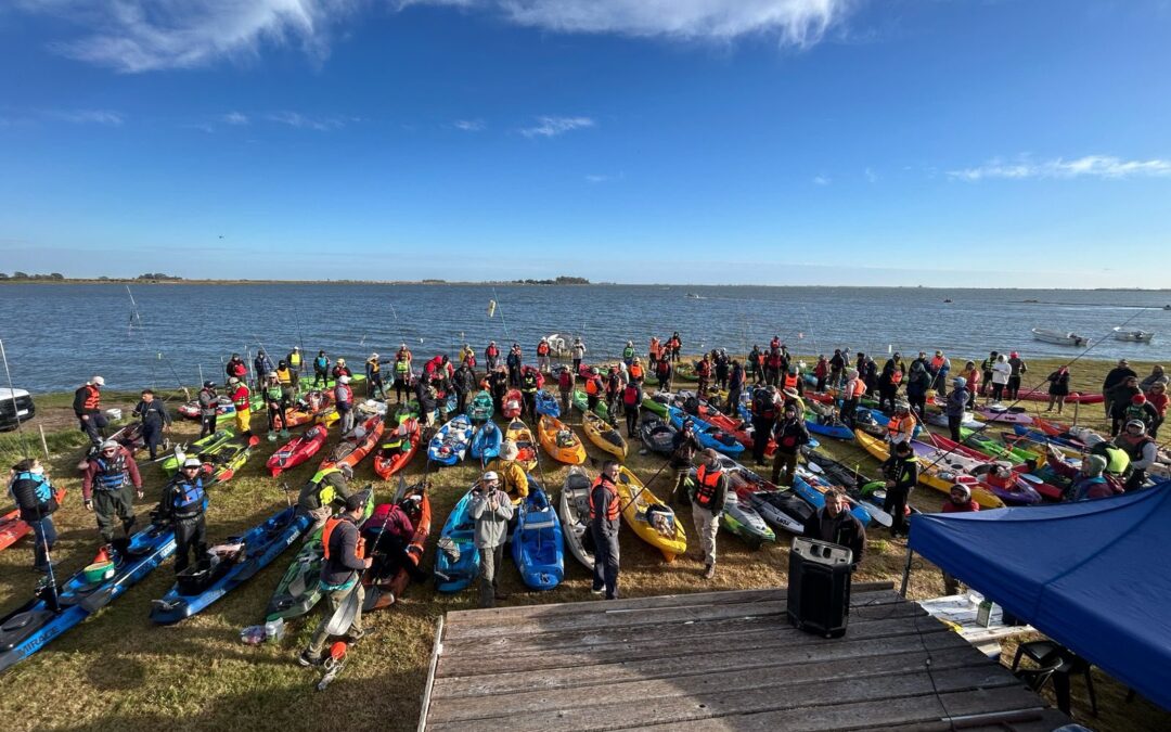 CONCURSO DE PESCA EN KAYAK AL PEJERREY – Con más de 120 participantes pasó la 7 edición en Cuero de Zorro