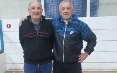 BOCHAS: En el torneo comercial interno en el club Barrio Alegre, campeones Guillermo Campo- Holgado