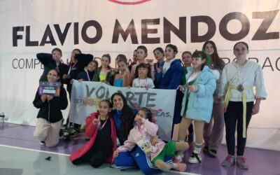 Acrobacias: Destacada labor de «Volarte» en Bahía Blanca y Martina Menegazzi es finalista del evento nacional de Flavio Mendoza