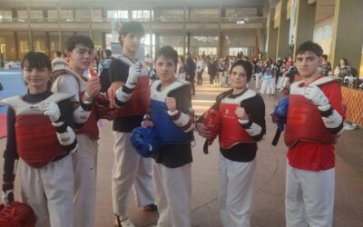 FORMACIÓN Y COMPETENCIA: JÓVENES DE LA ESCUELA MUNICIPAL DE TAEKWONDO OLÍMPICO SUMAN EXPERIENCIA