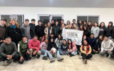 Atletismo: El Grupo PUA realizo despedida a la atleta Renata Barragán que viajará a competir en el Ibero de Paraguay