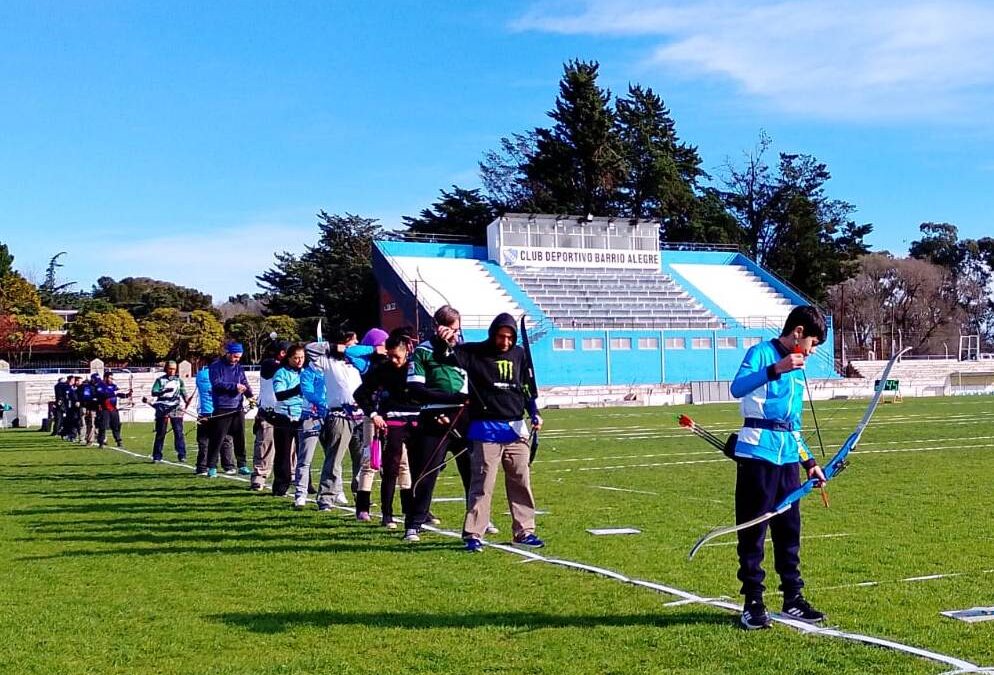 Arqueros de una amplia región en el Estadio del Club Barrio Alegre