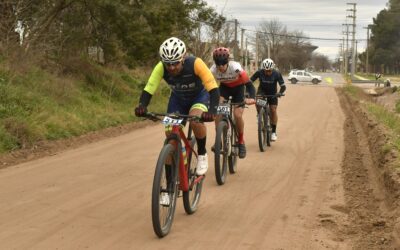 Rural Bike: El santarroseño Román Roston y la carhuense Marianela Inchauspe, ganaron las generales de la  4ta fecha del Seis Ciudades. Domino local en las Promocionales